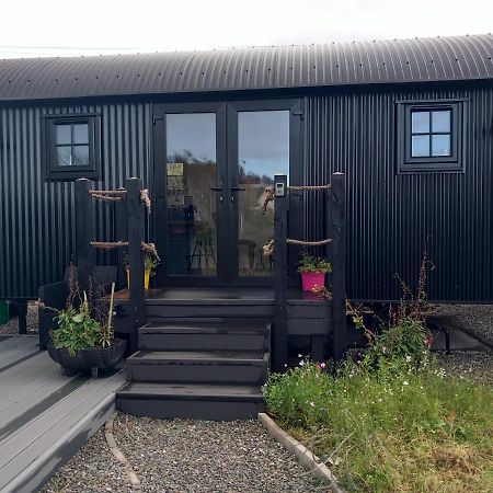 Delightful Shepherds Hut Westport Luaran gambar